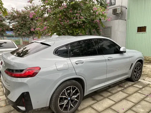 Cho Thuê Xe BMW X4 2022