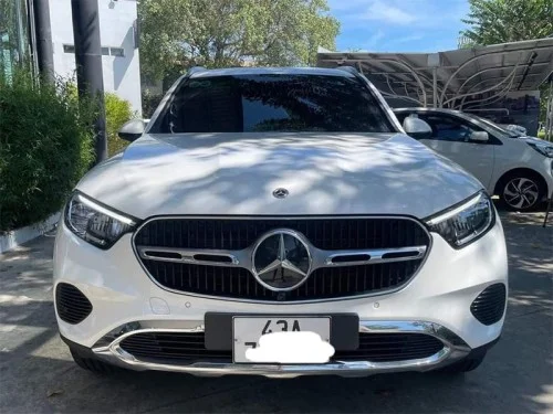 Mercedes Benz GLC 2023