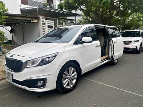 Kia Grand Sedona 2018