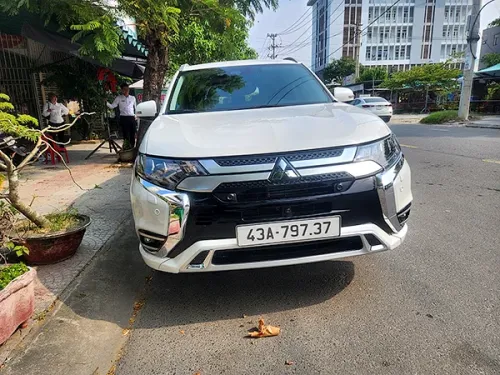 Mitsubishi Outlander 2022