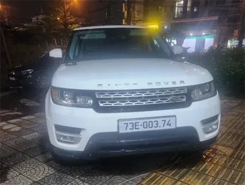 Cho Thuê Xe Range Rover 2013